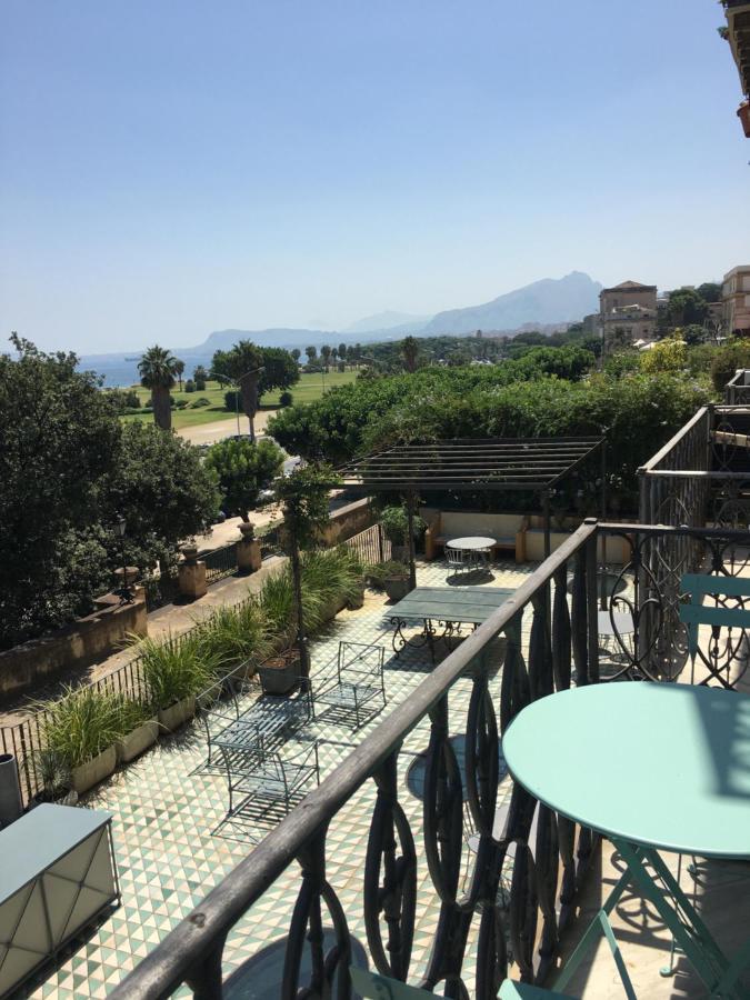 Charming Suite Palazzo Trinacria باليرمو المظهر الخارجي الصورة